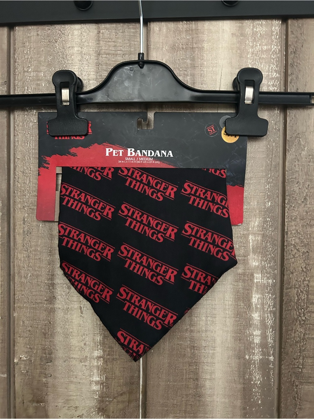 NWT Stranger Things dog bandana, S/M
